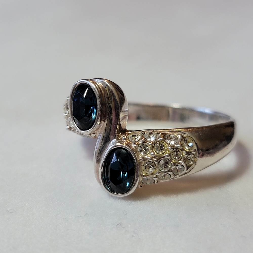 Vintage Silver Tone Faux Diamond and Sapphire Bypass RingSize 12.5 - Picture 4 of 10